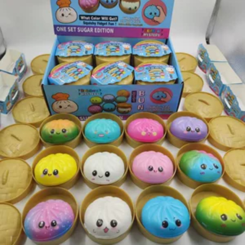 Mystery Blind Box Squishy Toy  - مراجعة Mystery Box Blind Bag وسعره
