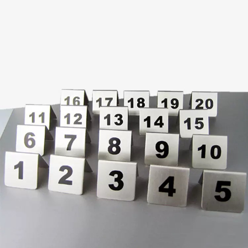 Double Sides Stainless Steel T - مراجعة Graded Card Display وسعره