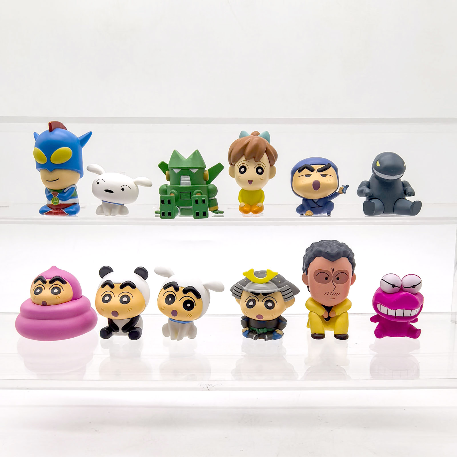 Shinnosuke Nohara Family Figur - مراجعة Capsule Toy Gashapon وسعره