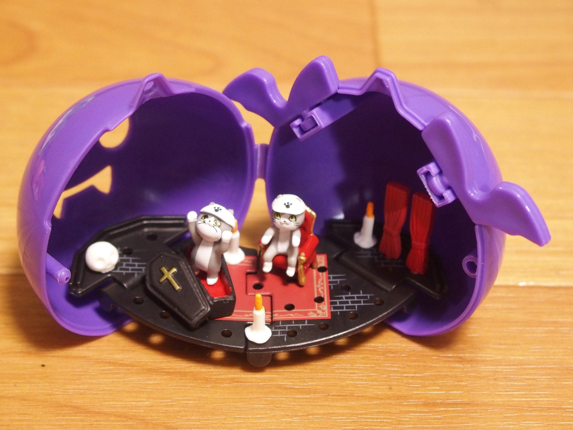 Tarlin capsule toys kawaii 2-w - مراجعة Capsule Toy Gashapon وسعره