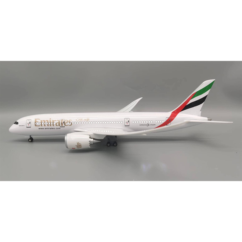 787 Emirates Aircraft Model Re - مراجعة Model Airplane Plastic وسعره